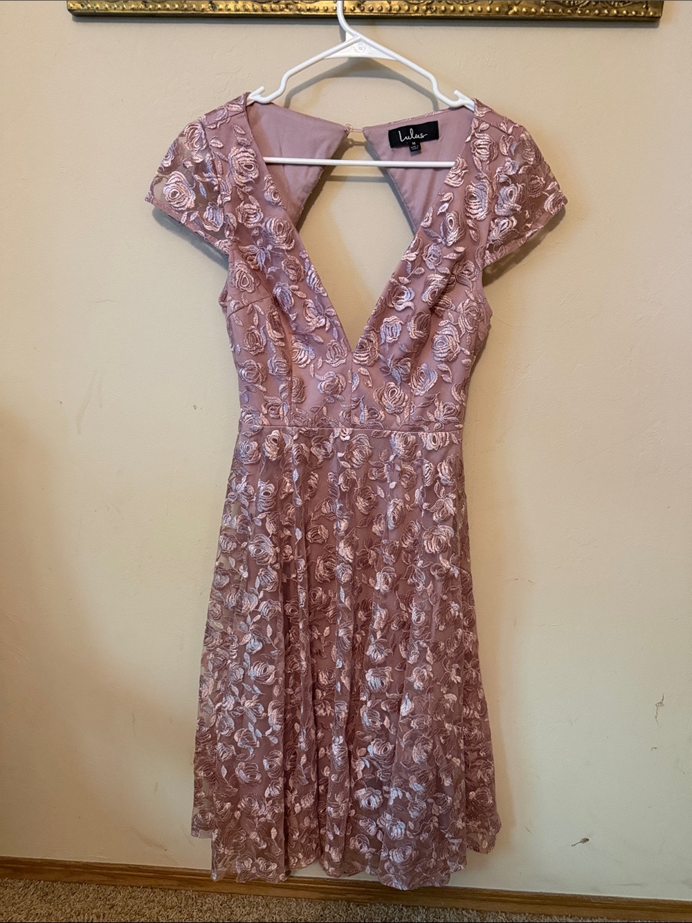 Lulus Mauve Pink Floral Crochet Lace Open Back V-Neck Skater Dress Medium